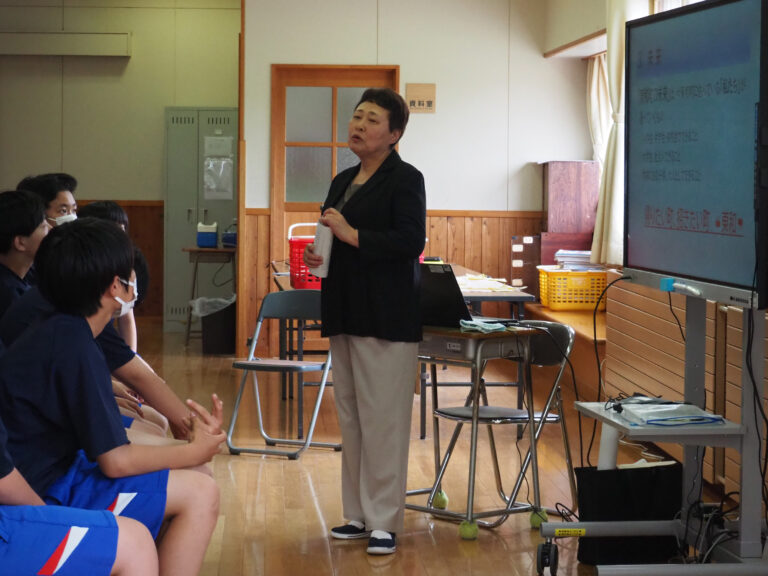 東和中学校へ出前講座をしました